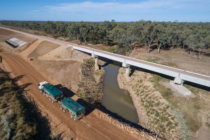 Carmichael Rail Network (CRN)